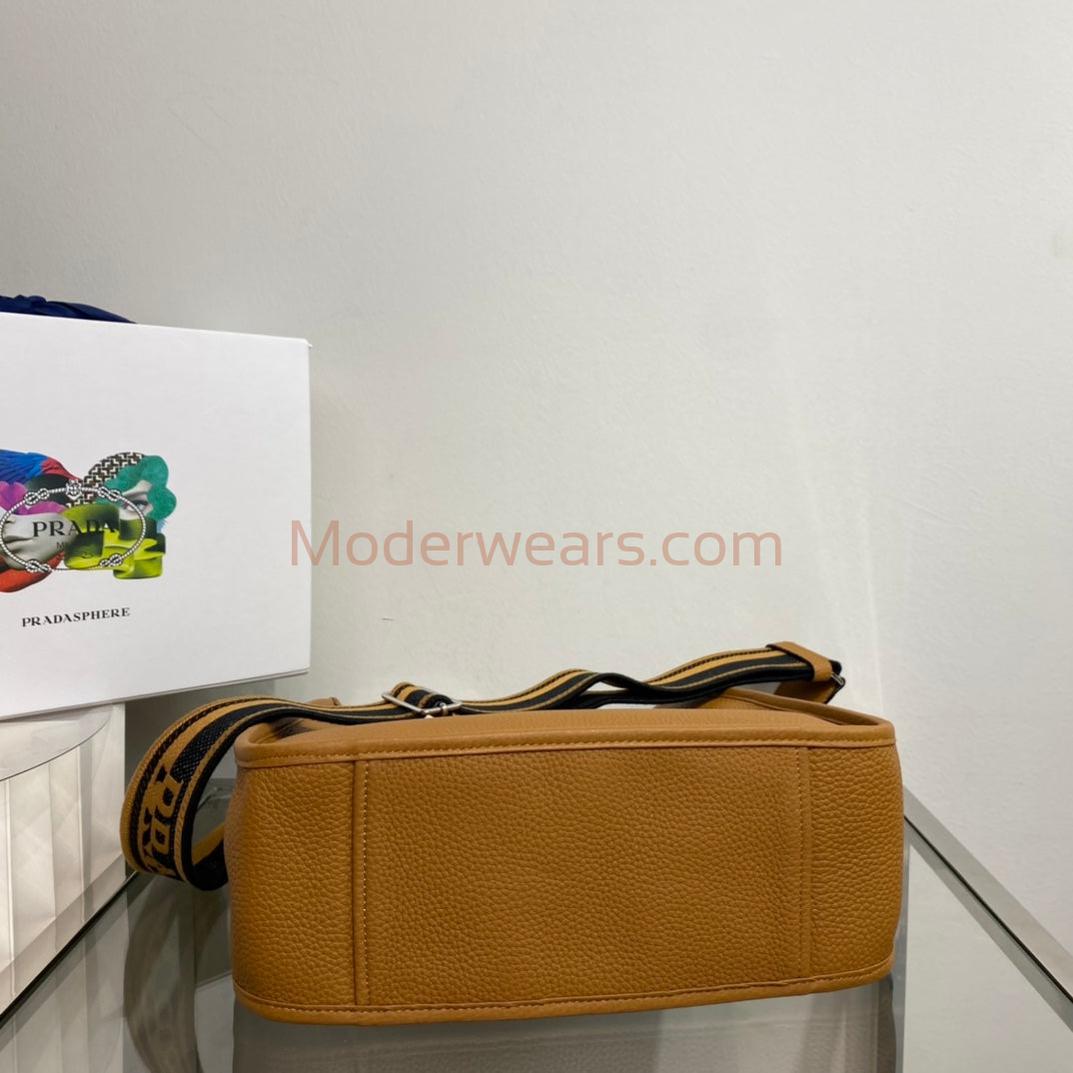 Chic & Stylish Bags