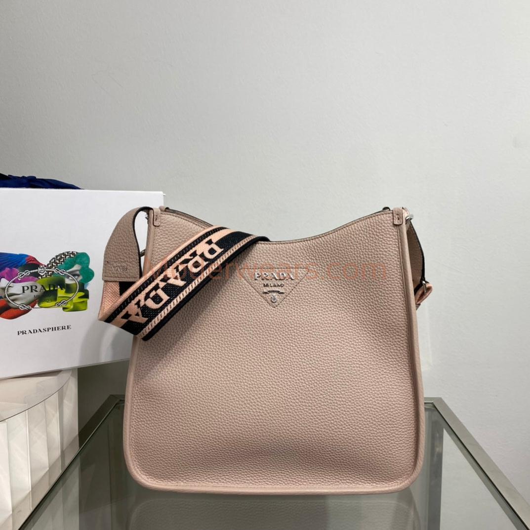 Chic & Stylish Bags
