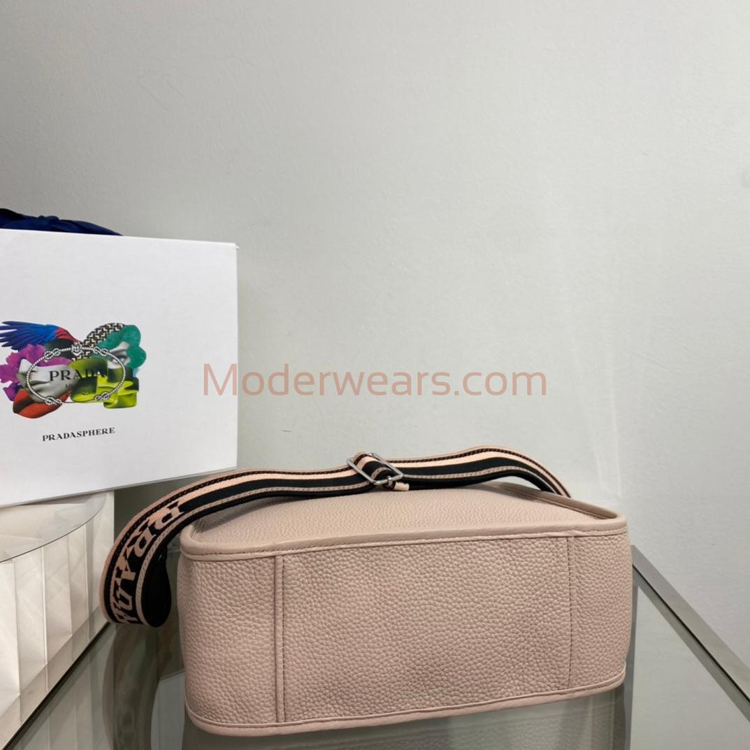 Chic & Stylish Bags