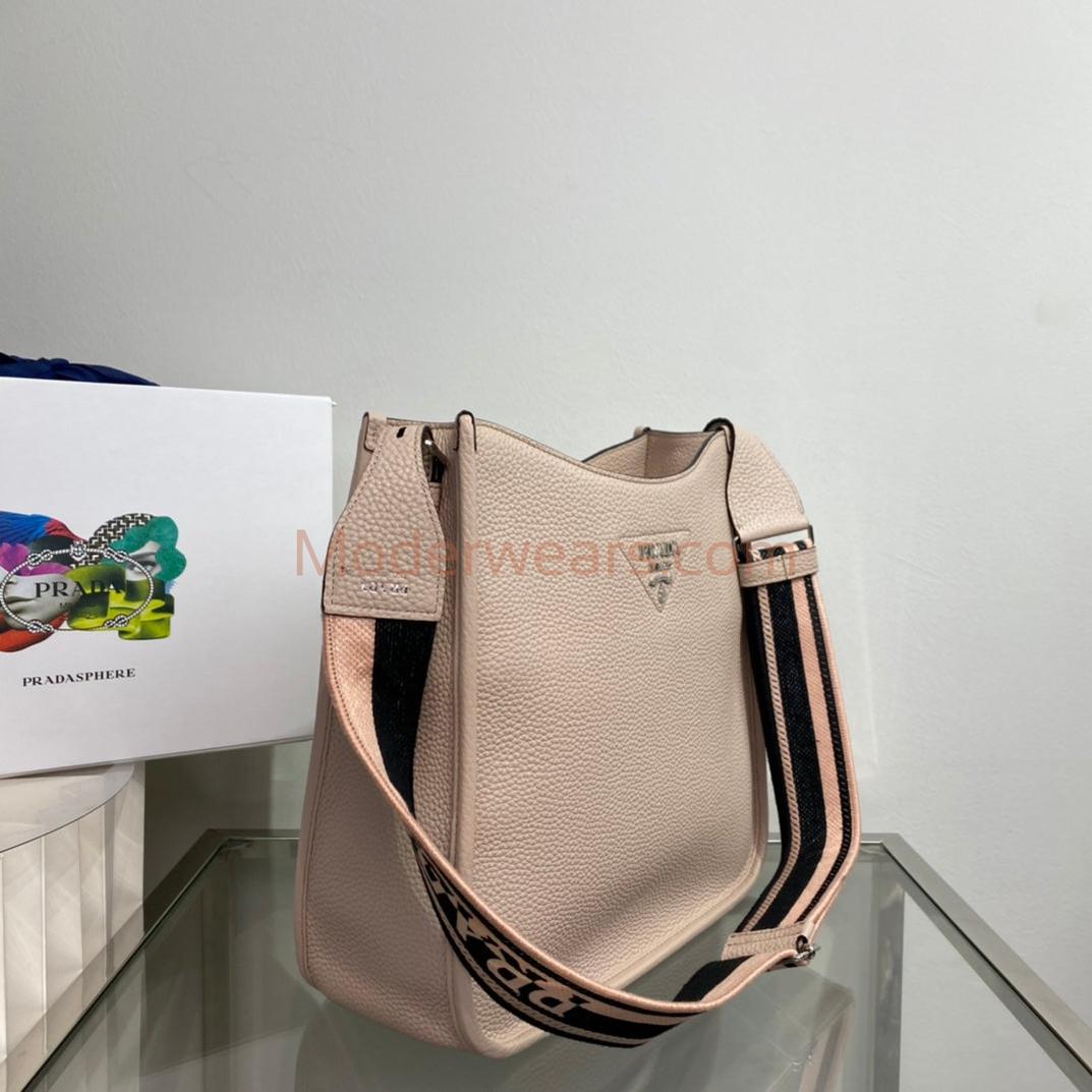 Chic & Stylish Bags