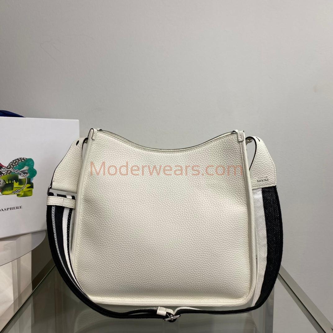 Chic & Stylish Bags