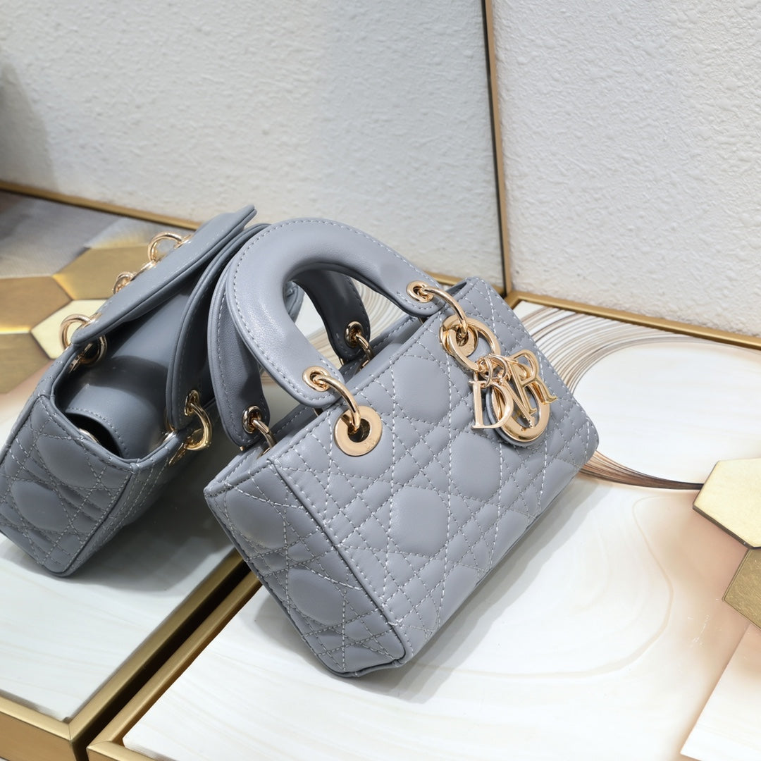 Chic & Stylish Bags