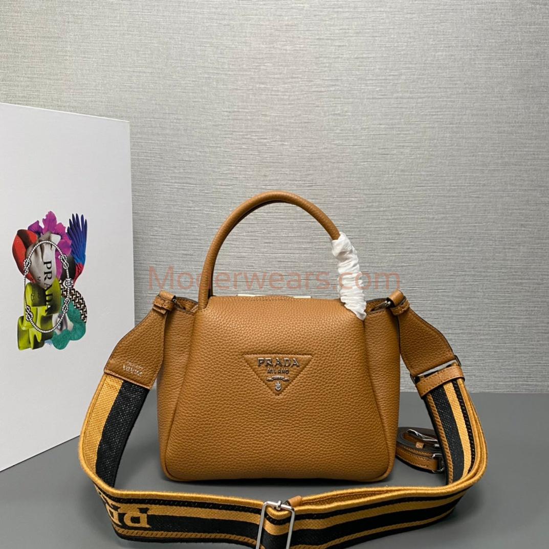 Chic & Stylish Bags