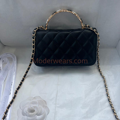 Chic & Stylish Bags