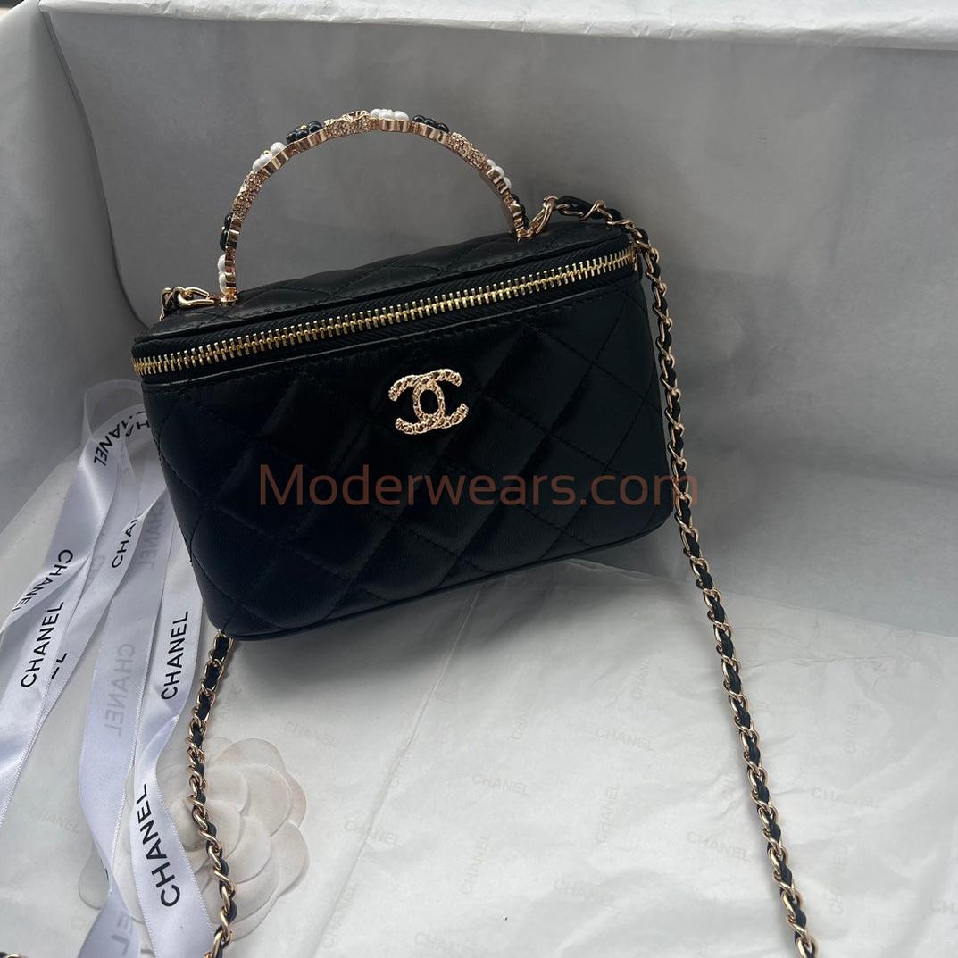 Chic & Stylish Bags