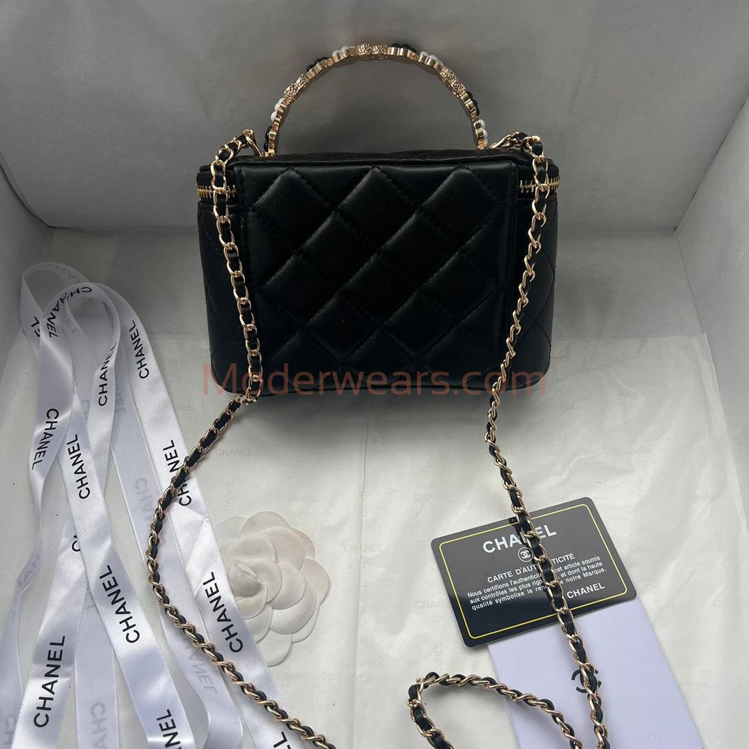 Chic & Stylish Bags