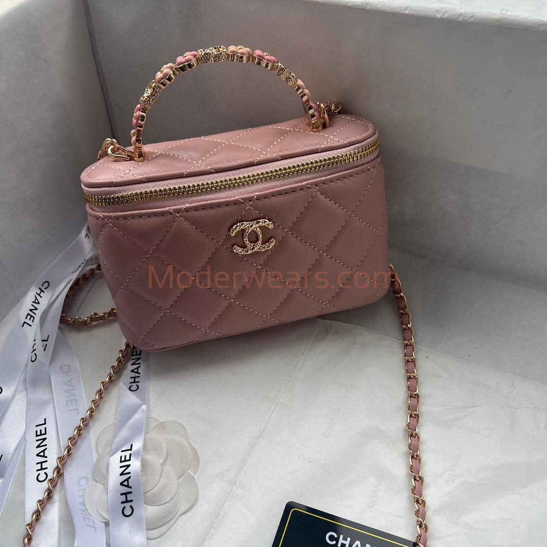 Chic & Stylish Bags