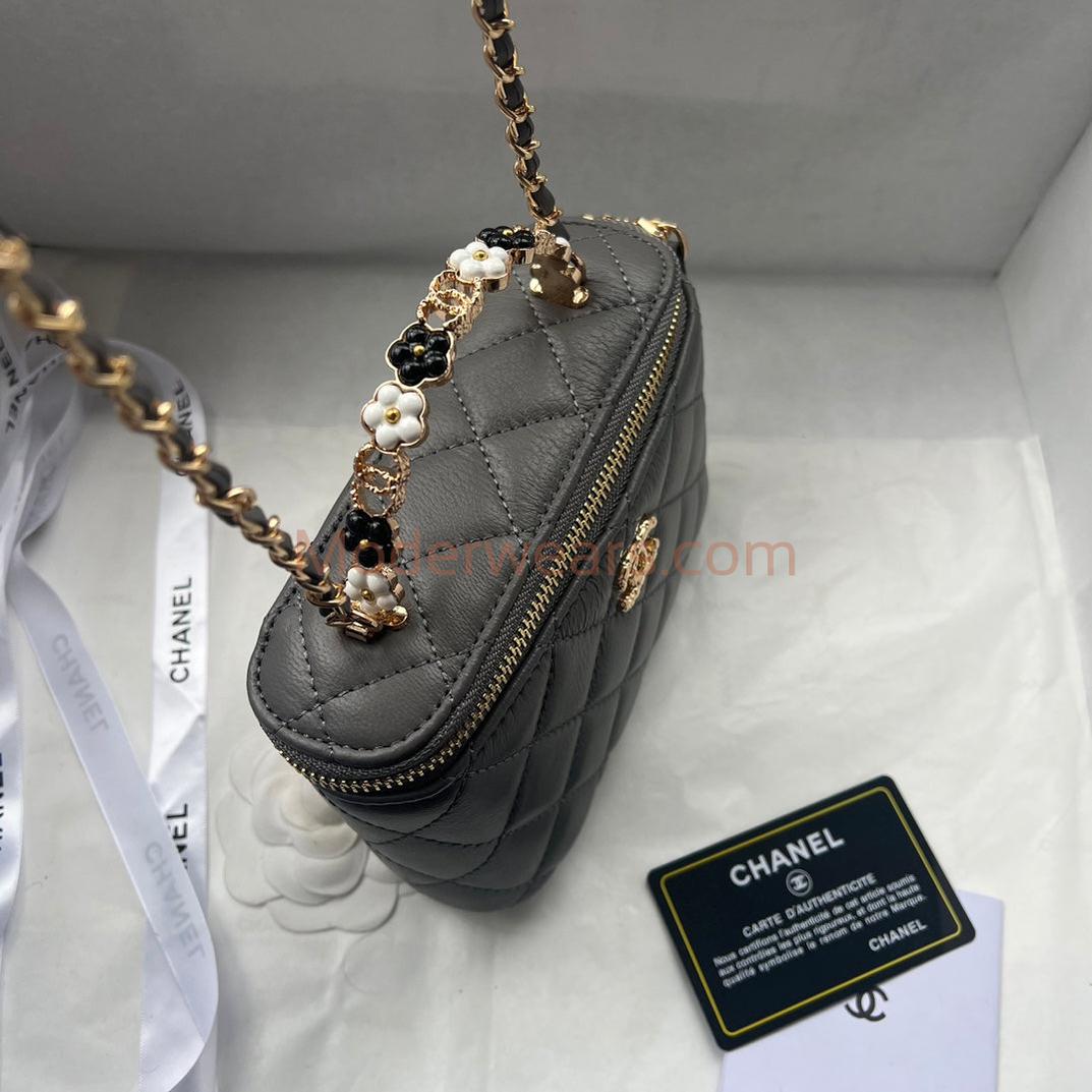 Chic & Stylish Bags