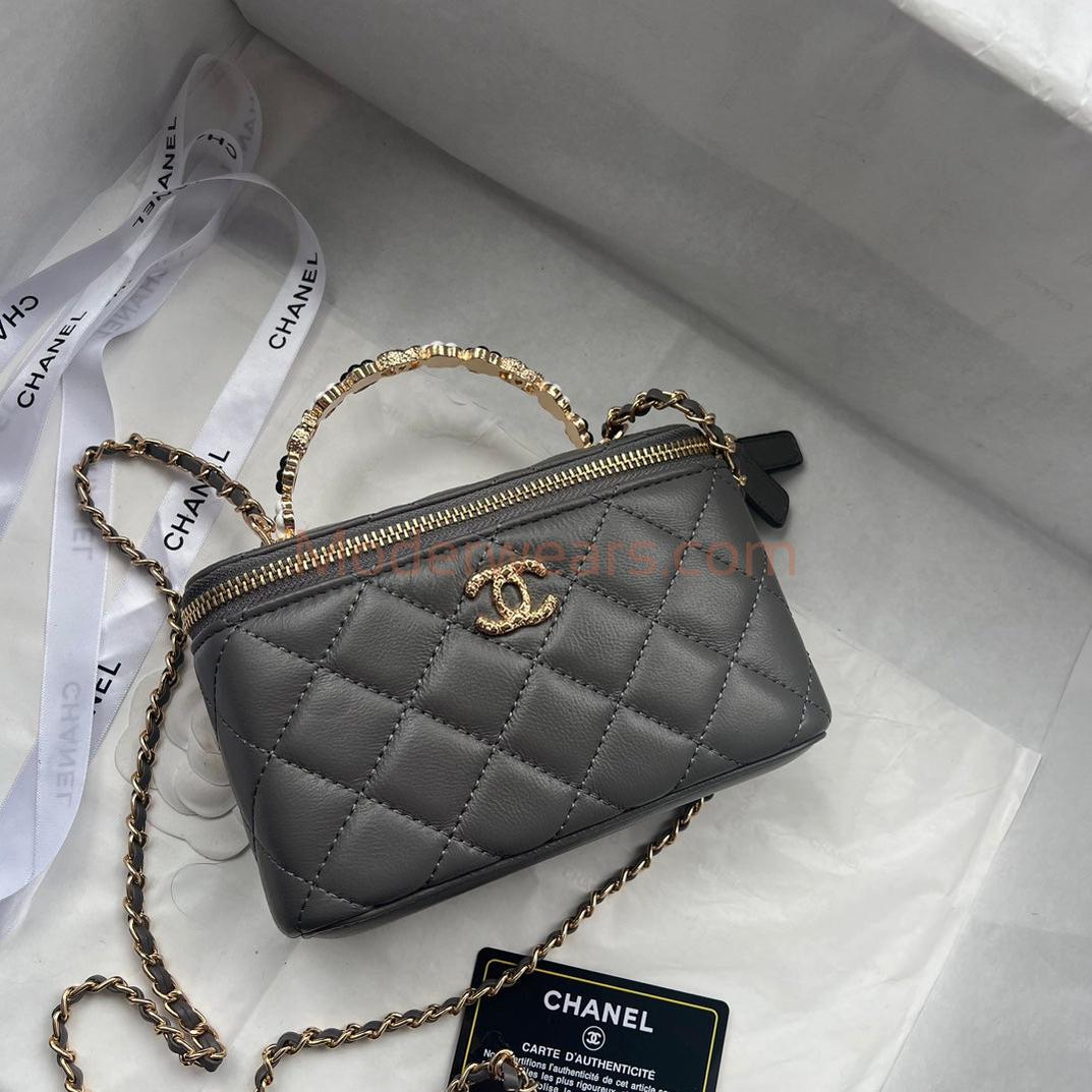 Chic & Stylish Bags
