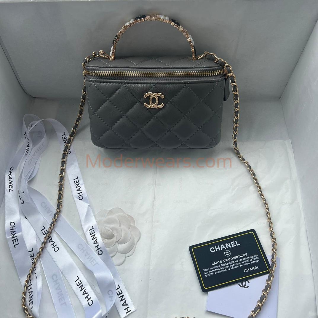 Chic & Stylish Bags
