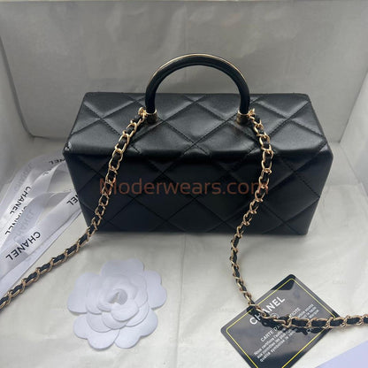 Chic & Stylish Bags