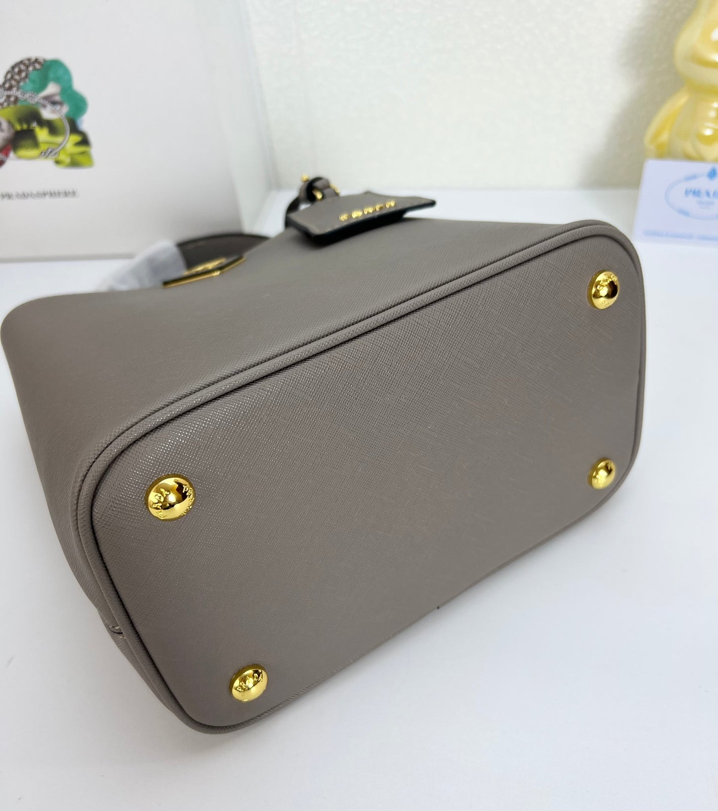 Chic & Stylish Bags