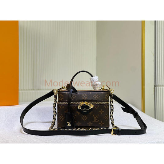 Chic & Stylish Bags