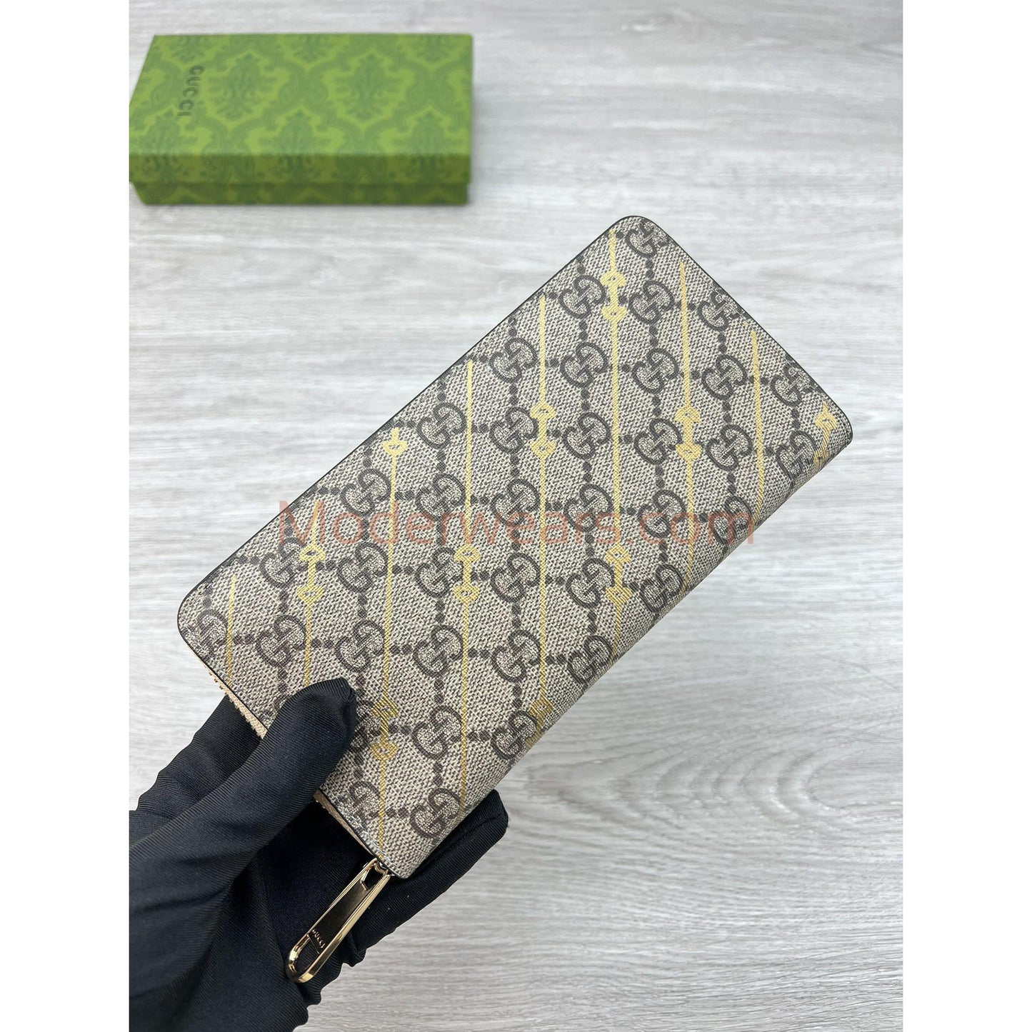 Chic & Stylish Bags