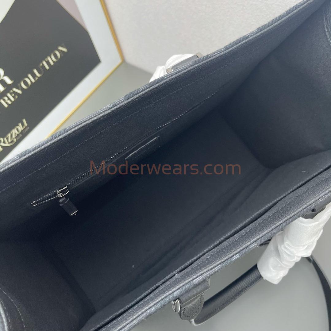 Chic & Stylish Bags