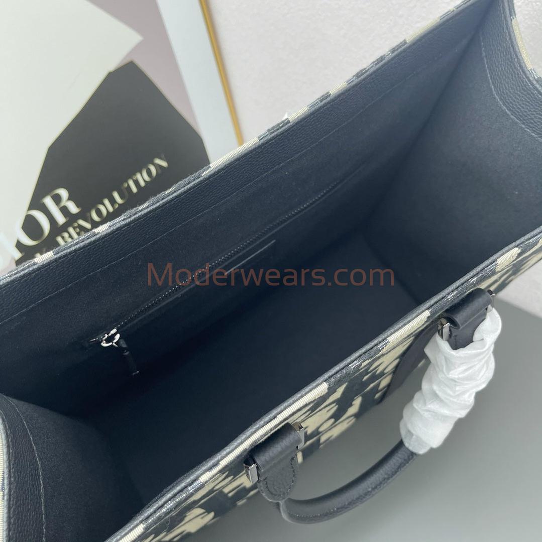 Chic & Stylish Bags