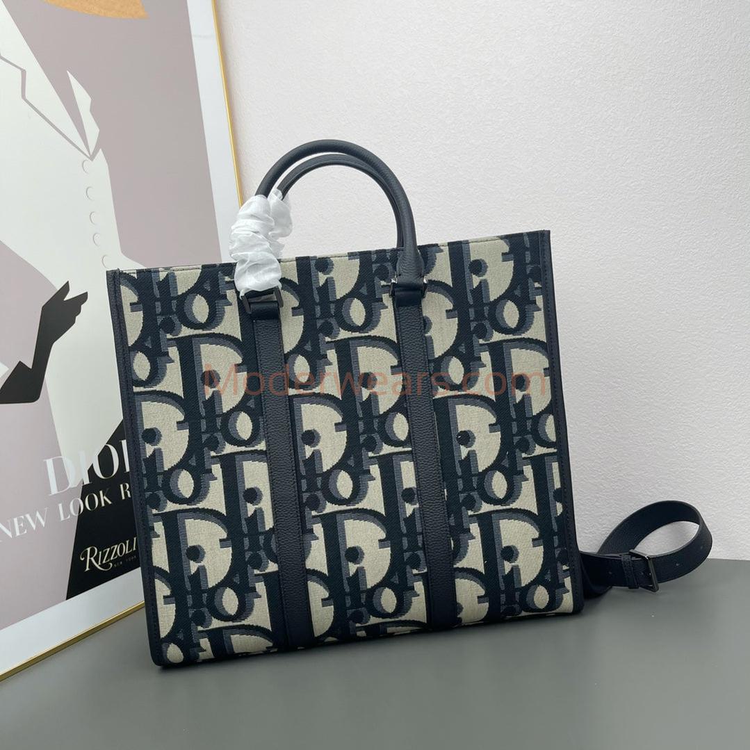Chic & Stylish Bags