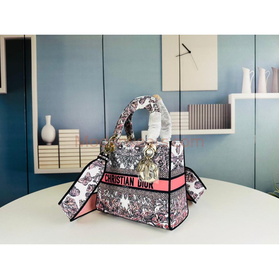 Chic & Stylish Bags