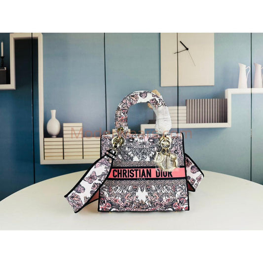 Chic & Stylish Bags