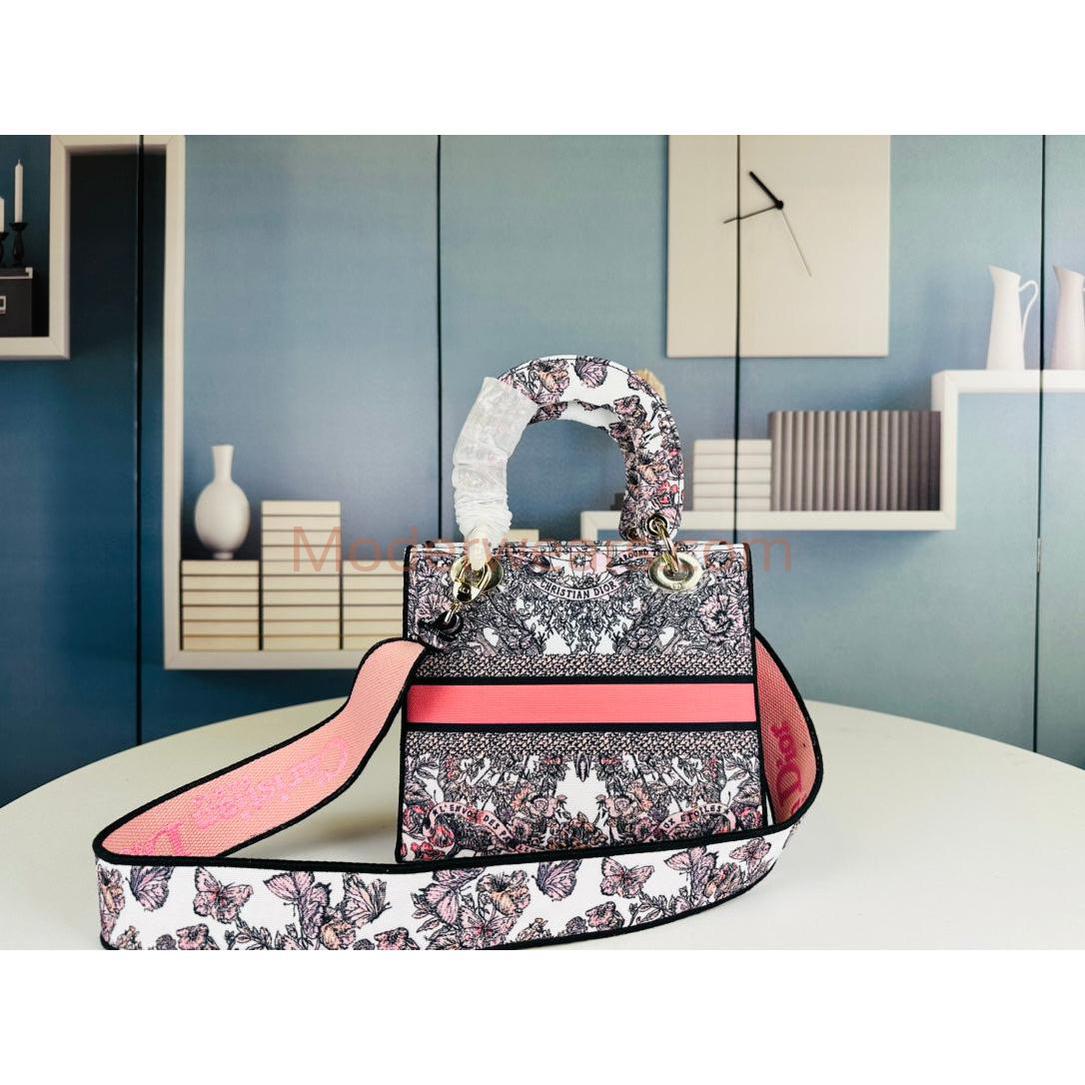 Chic & Stylish Bags