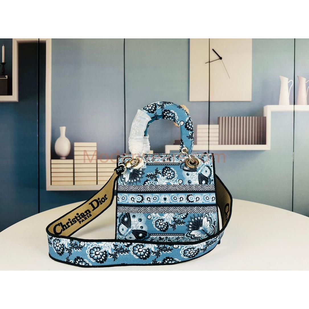 Chic & Stylish Bags