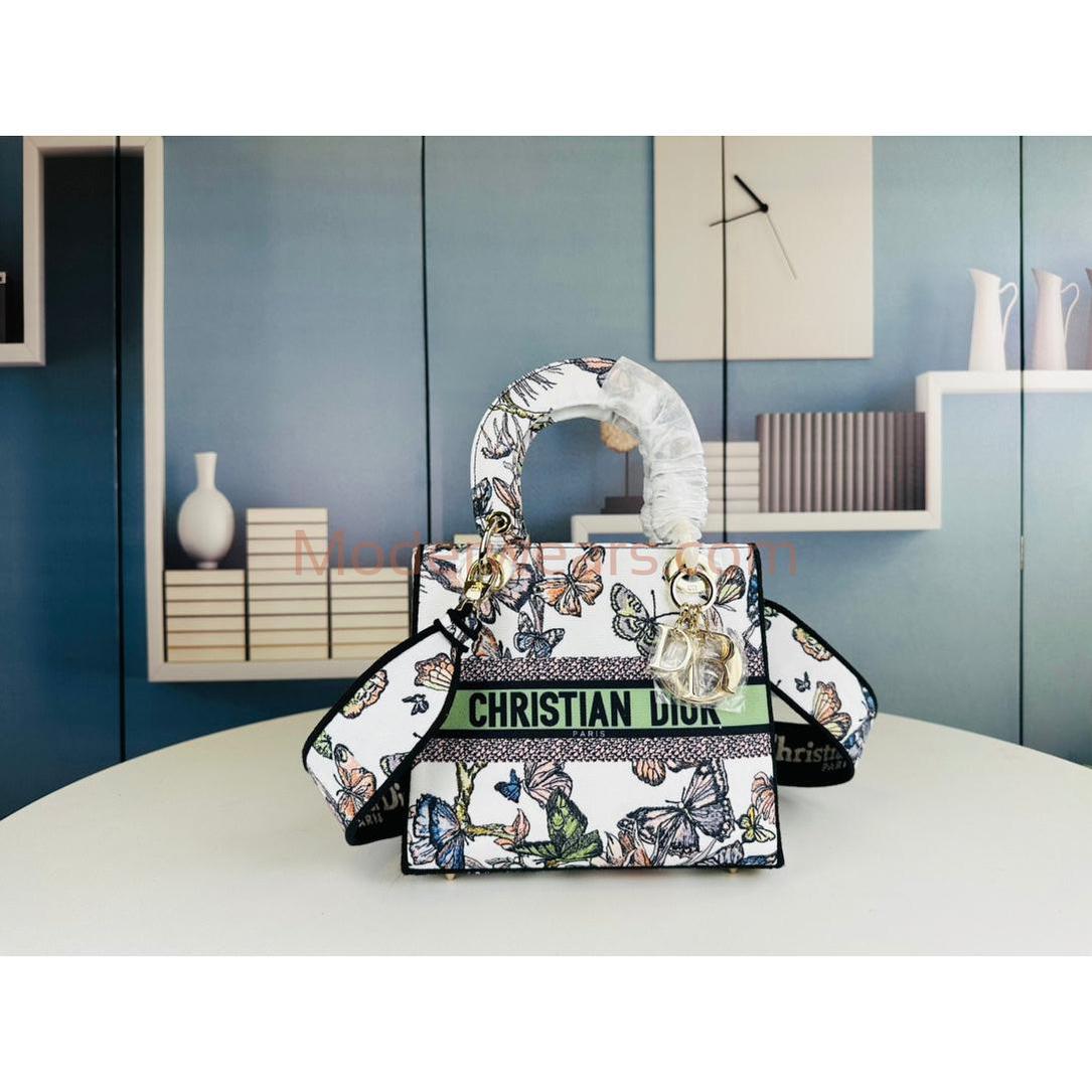 Chic & Stylish Bags