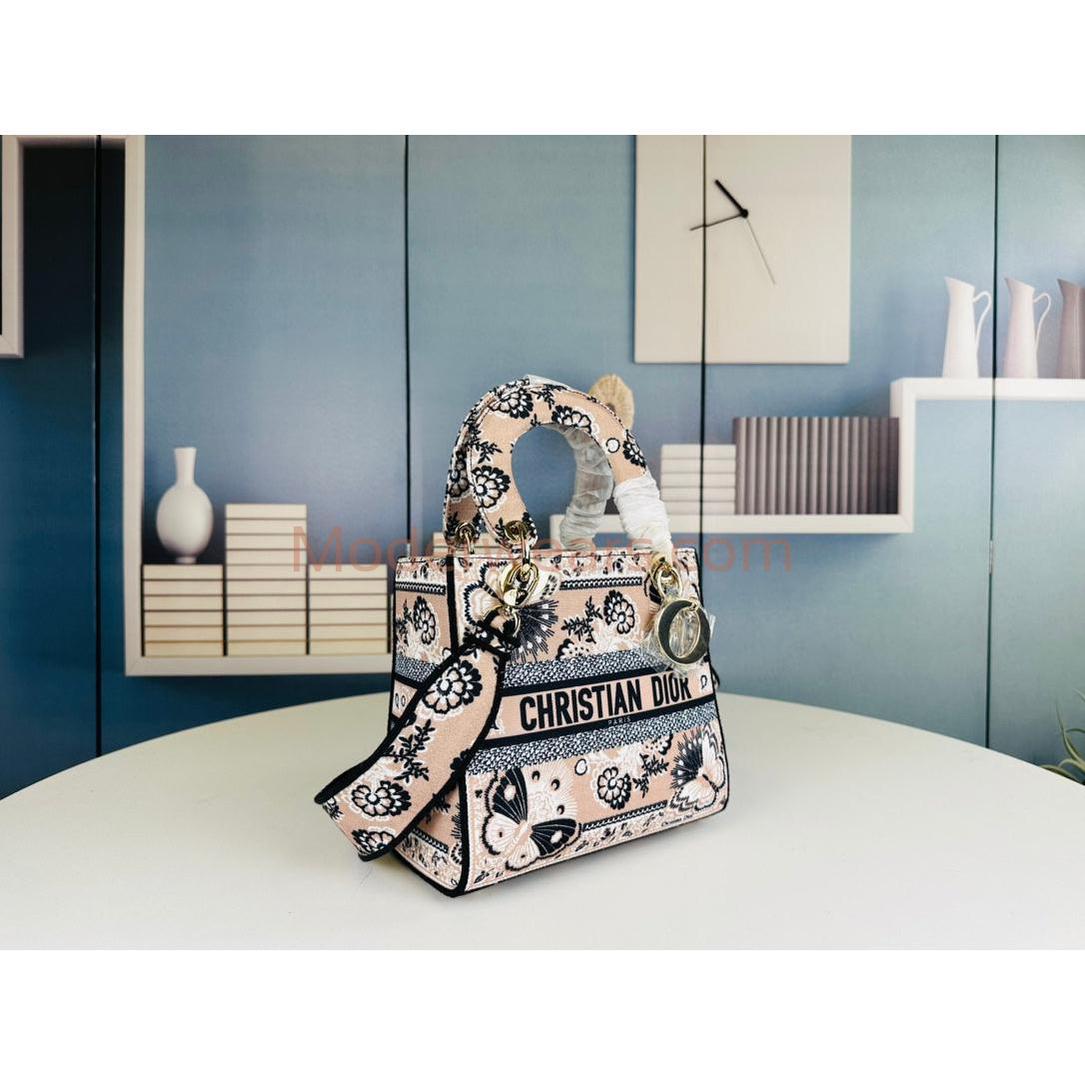 Chic & Stylish Bags