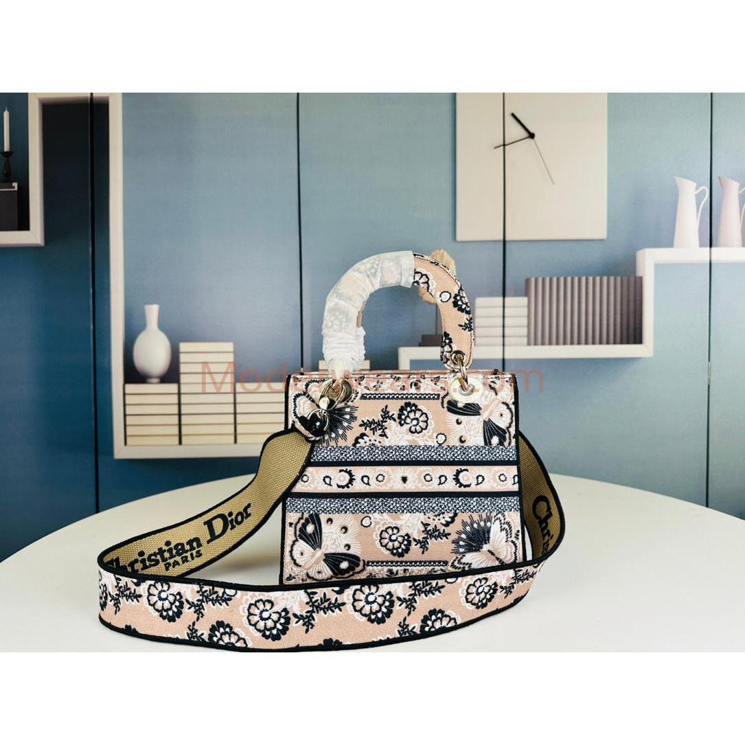 Chic & Stylish Bags