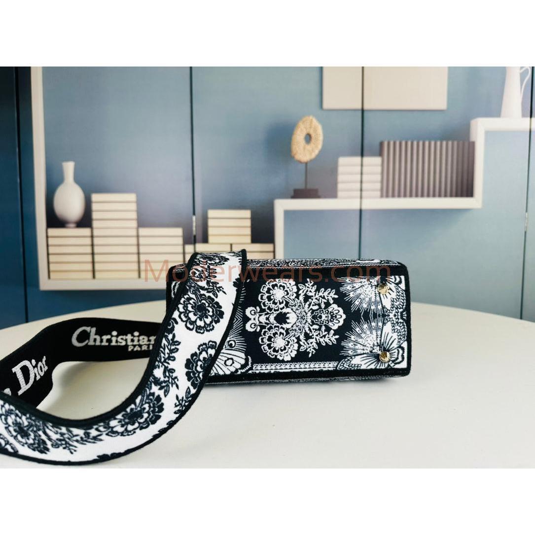 Chic & Stylish Bags