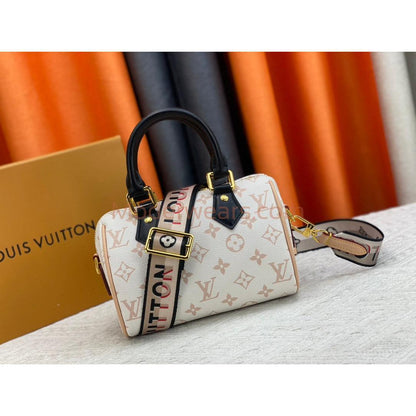 Chic & Stylish Bags