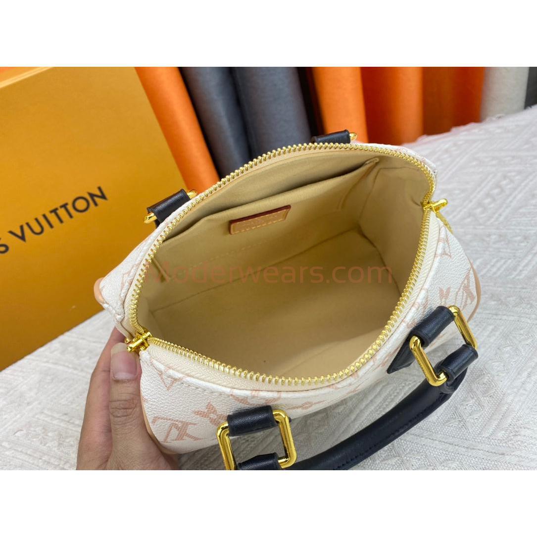 Chic & Stylish Bags