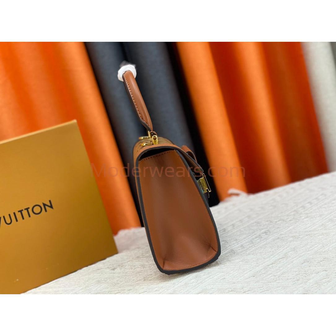 Chic & Stylish Bags
