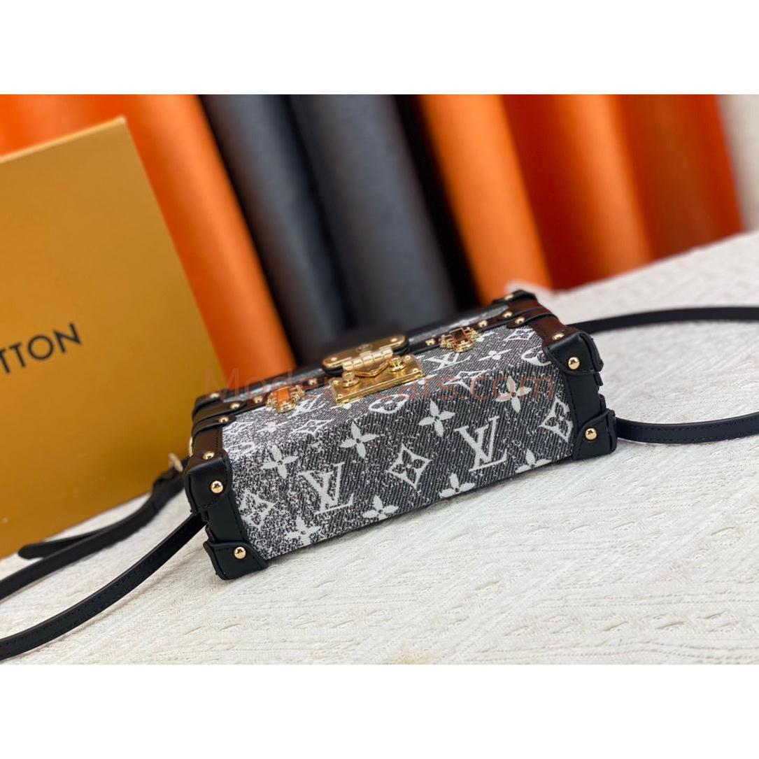 Chic & Stylish Bags