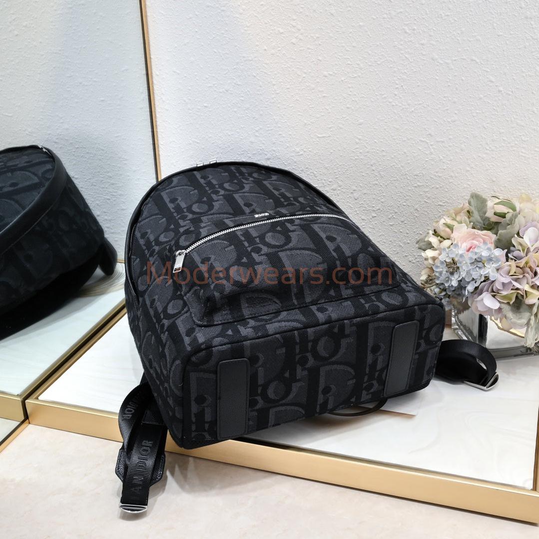 Chic & Stylish Bags