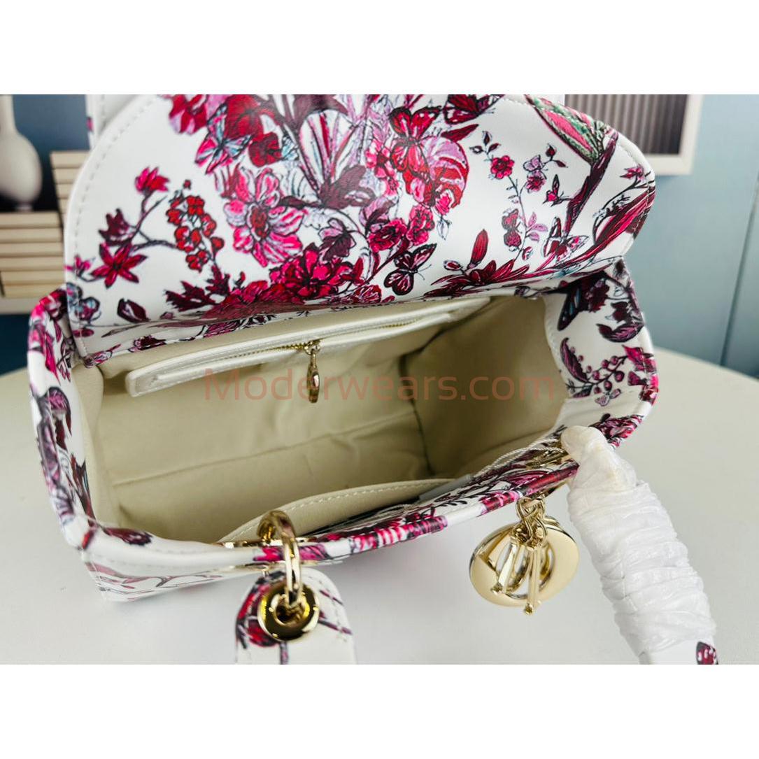 Chic & Stylish Bags
