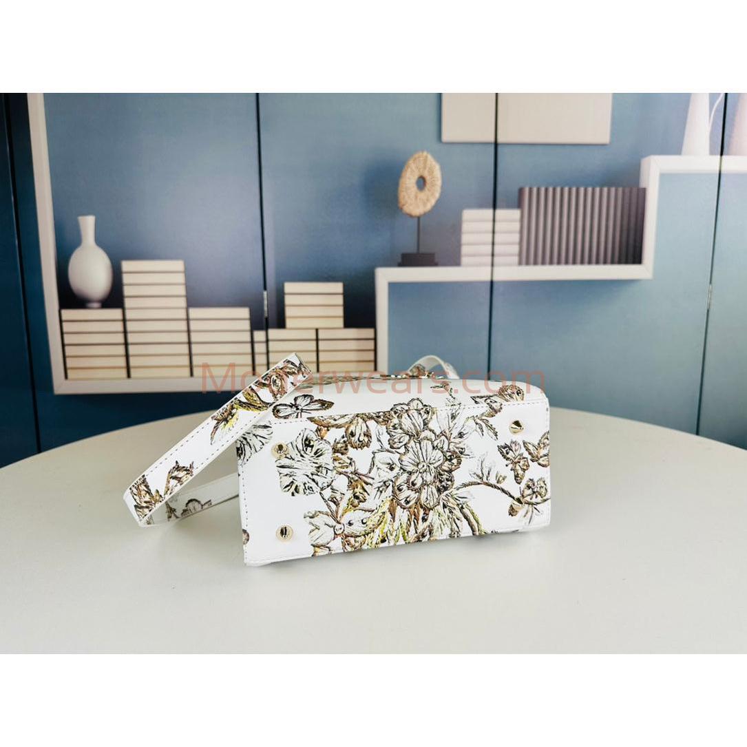 Chic & Stylish Bags
