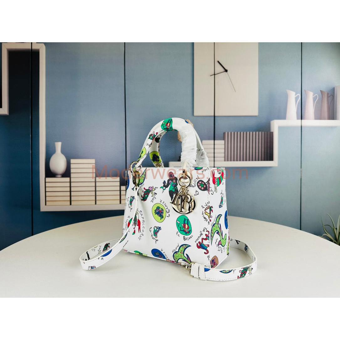 Chic & Stylish Bags