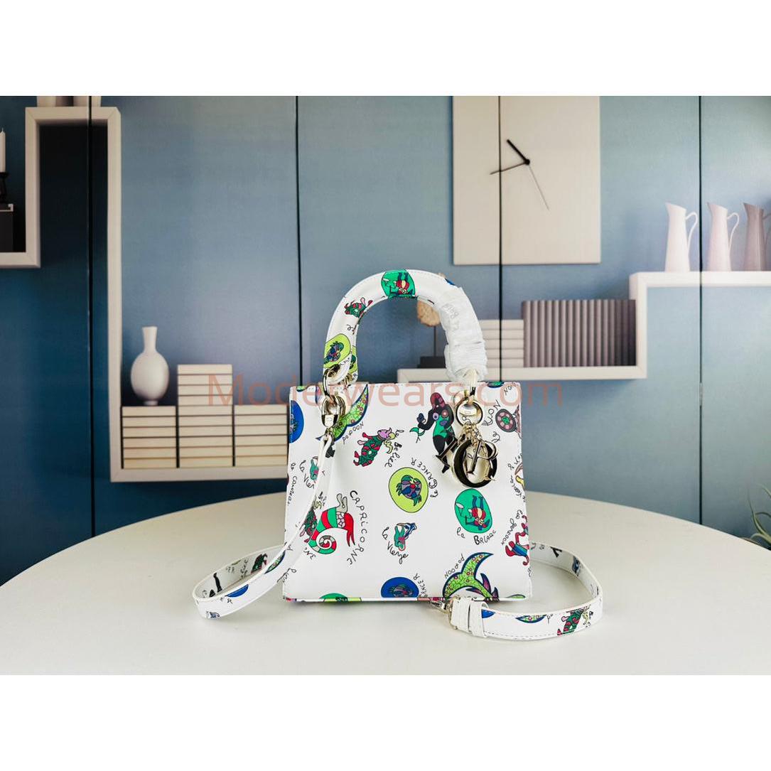 Chic & Stylish Bags