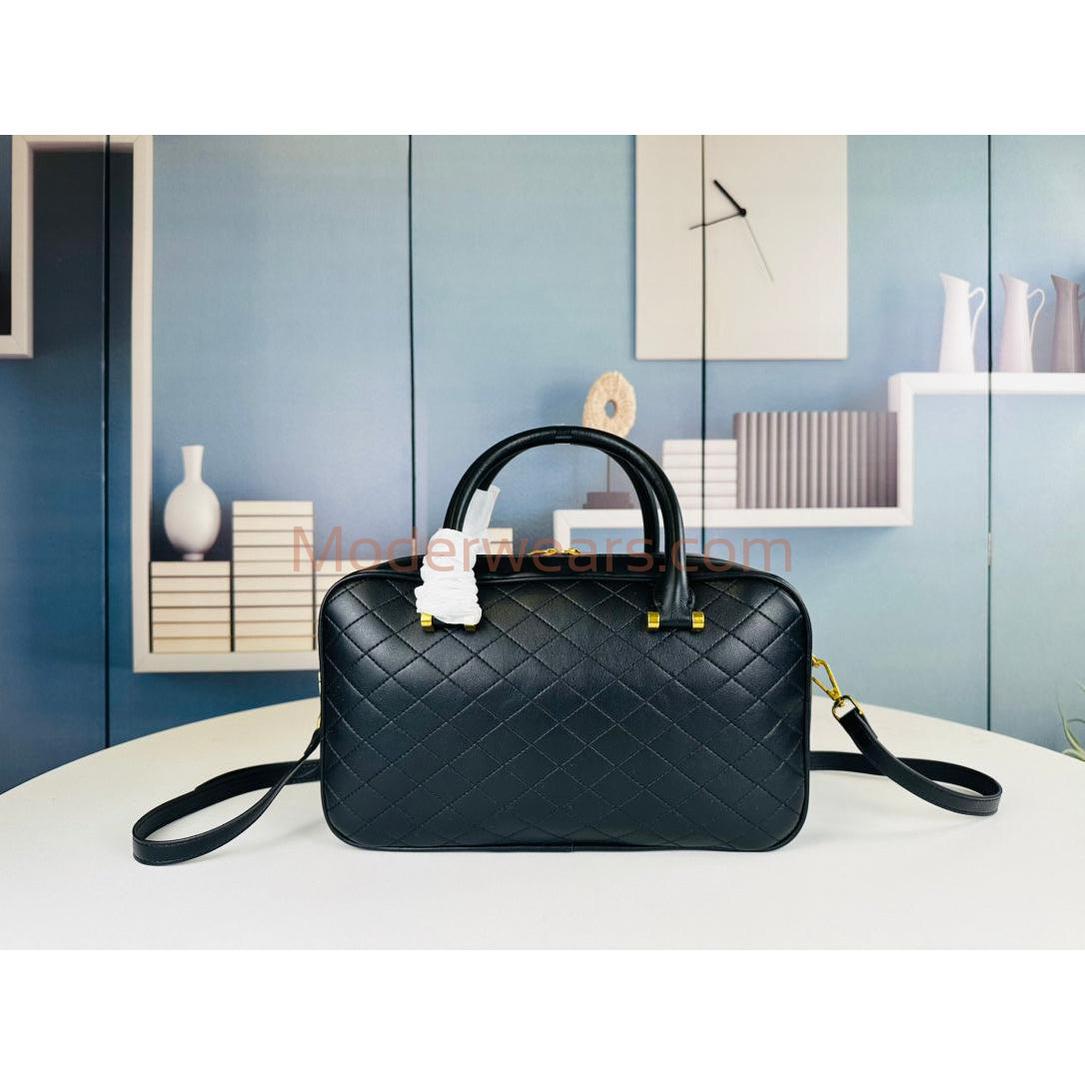 Chic & Stylish Bags