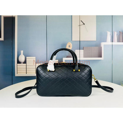 Chic & Stylish Bags