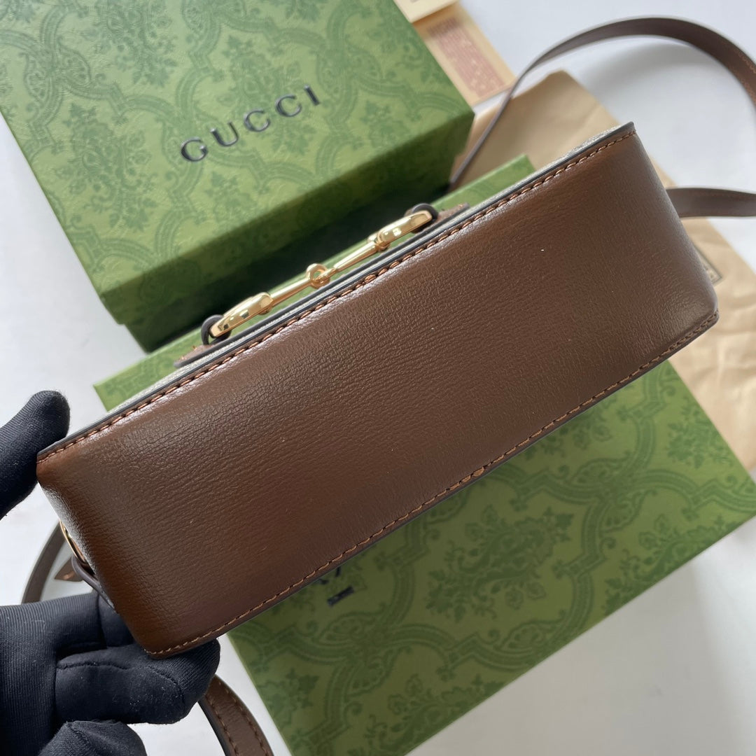 Chic & Stylish Bags