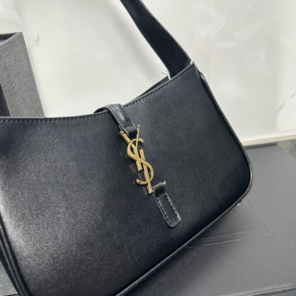 Chic & Stylish Bags