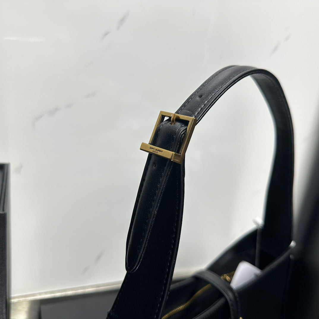 Chic & Stylish Bags
