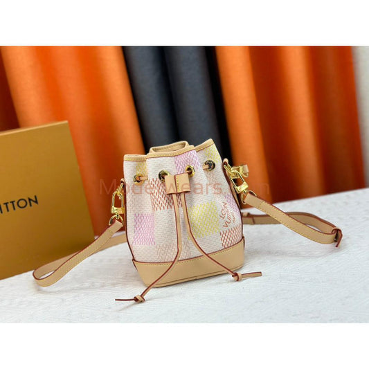 Chic & Stylish Bags