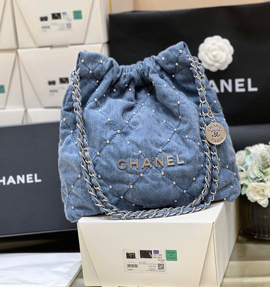 Chic & Stylish Bags