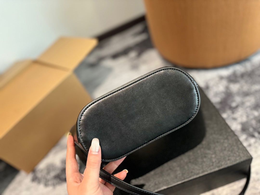 Chic & Stylish Bags