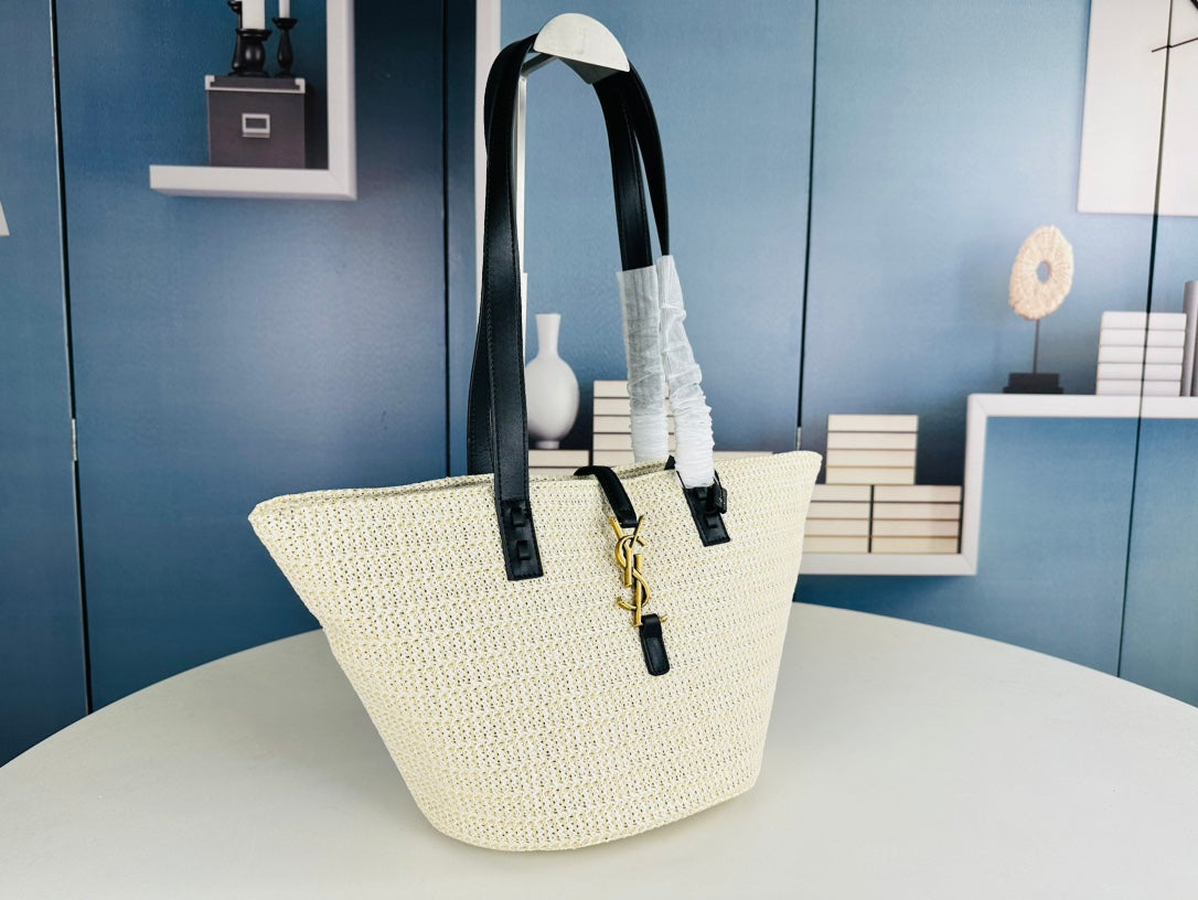 Chic & Stylish Bags