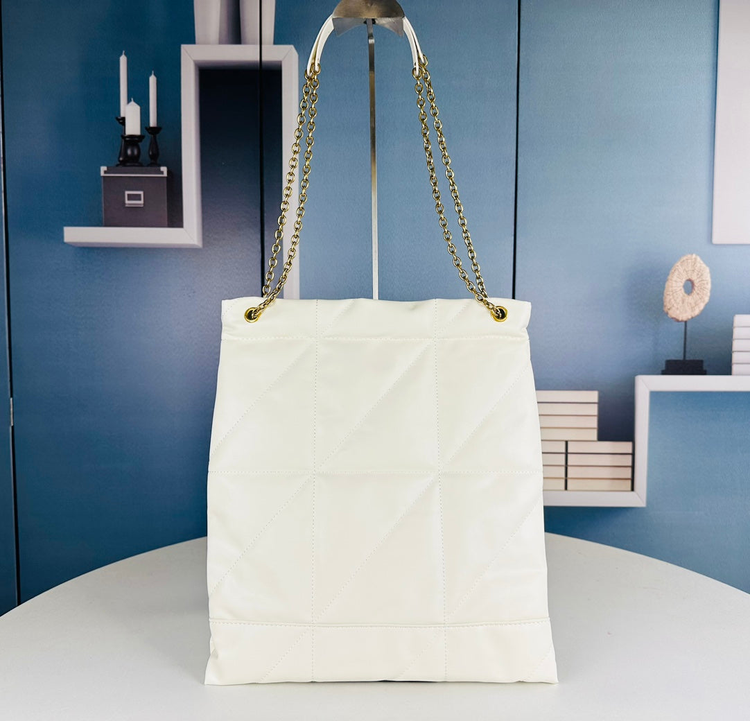 Chic & Stylish Bags