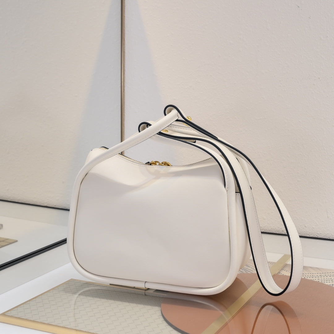 Chic & Stylish Bags