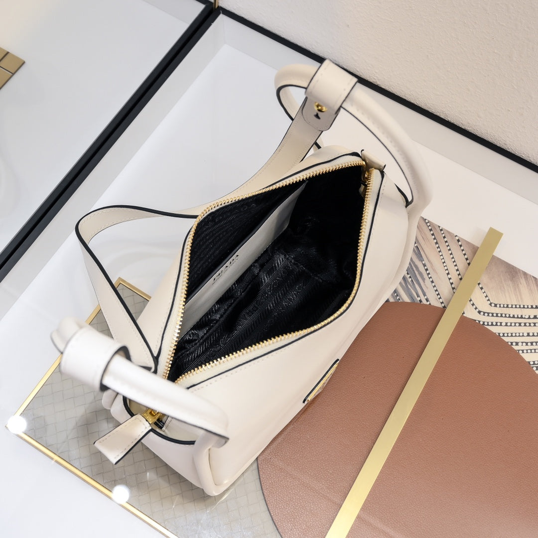 Chic & Stylish Bags
